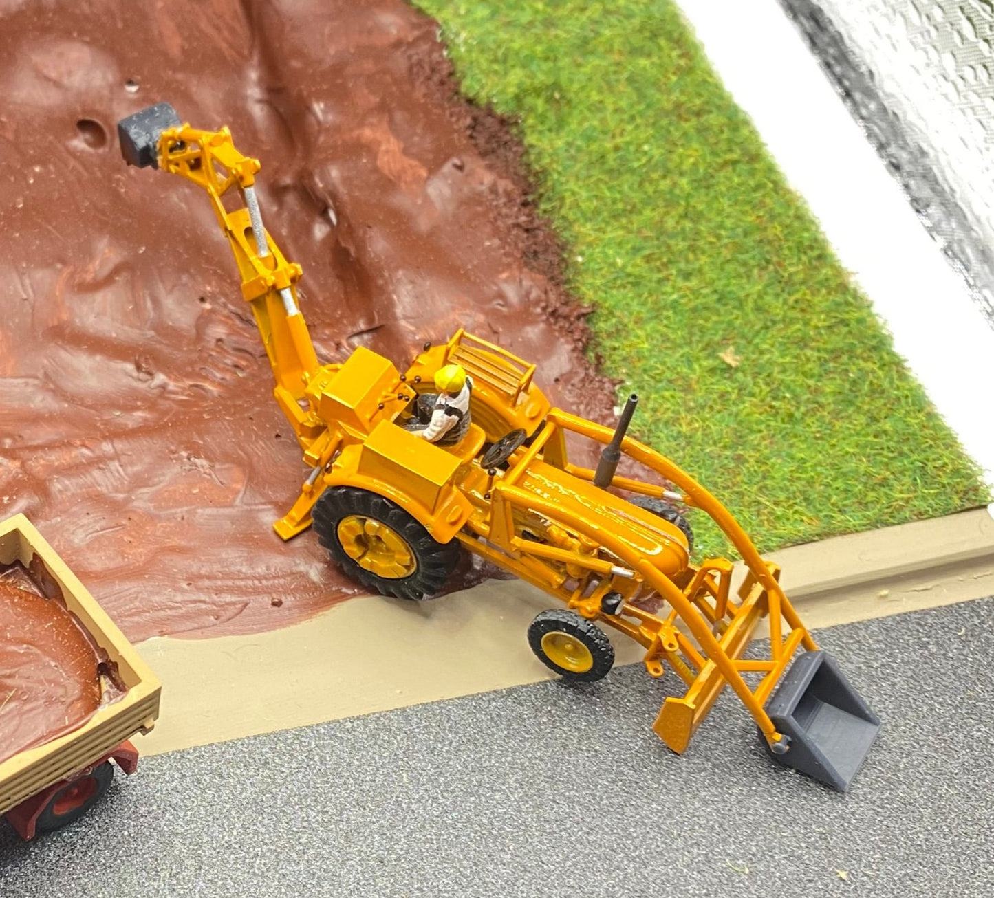 Porsche Diesel Super B308 "im Baggerbetrieb" - Traktor, Baggerlader, Baumaschine H0, 1:87