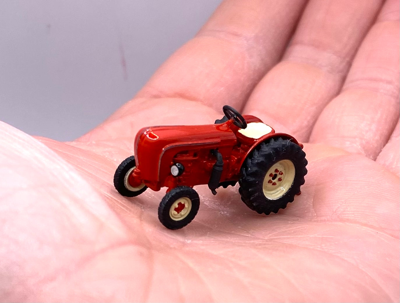 Porsche Diesel Super S308 - Schmalspur Traktor, Schlepper - H0, 1:87