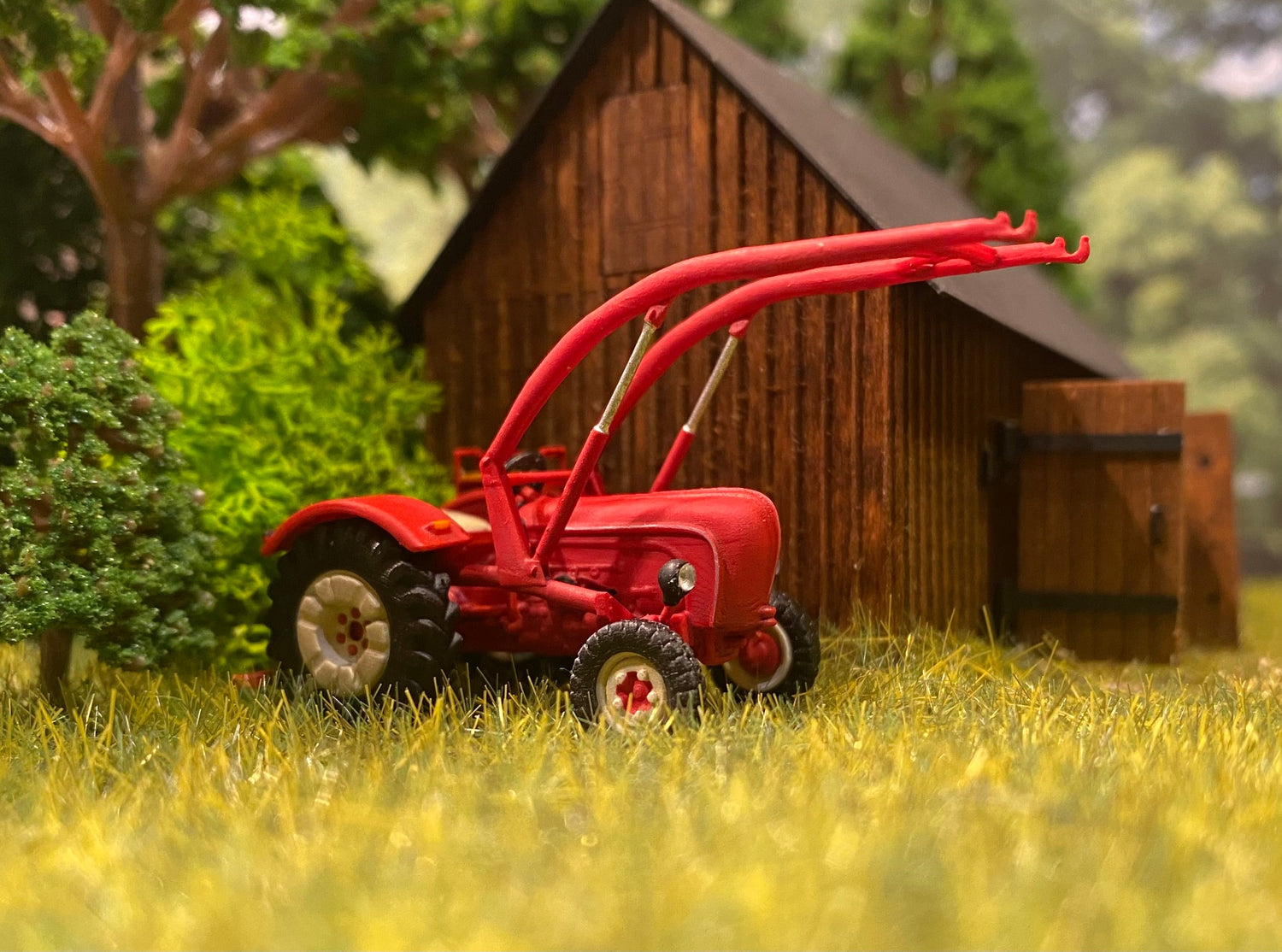 Maßstab 1:87 / Spur H0 "Modeler Series"