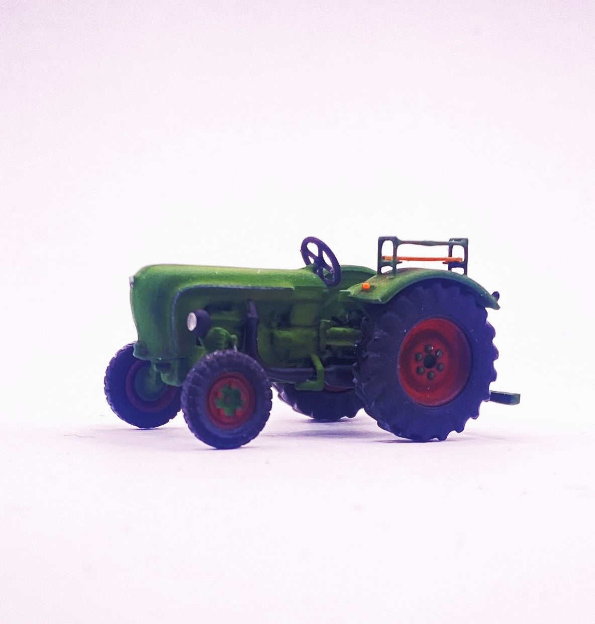 Allgaier A133 "Patiniert" - Traktor, Schlepper - H0, 1:87 - Modeler Series