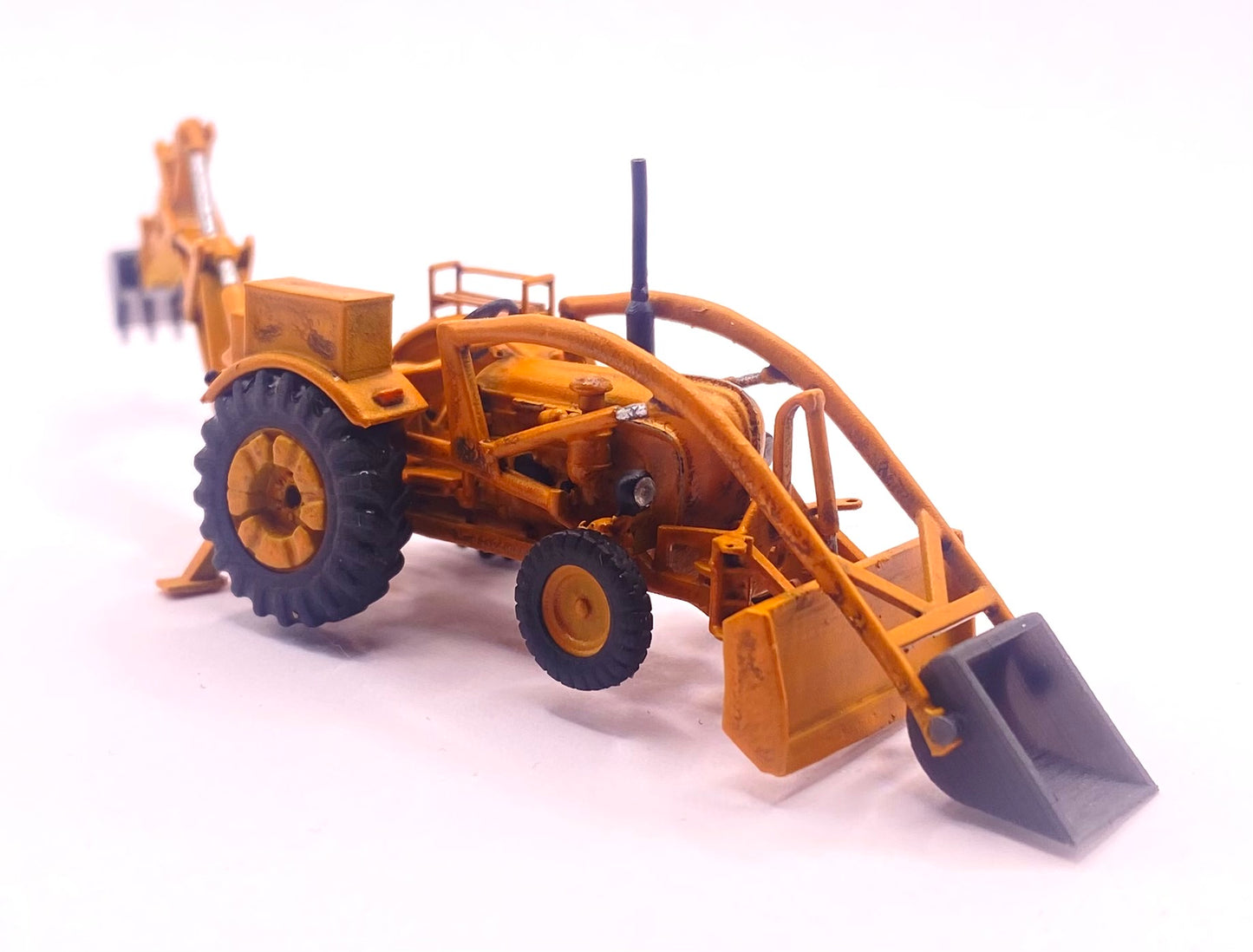 Porsche Diesel Super B308 "Patiniert" - Baggerlader, Baumaschine "Im Baggerbetrieb" - H0, 1:87 - Modeler Series