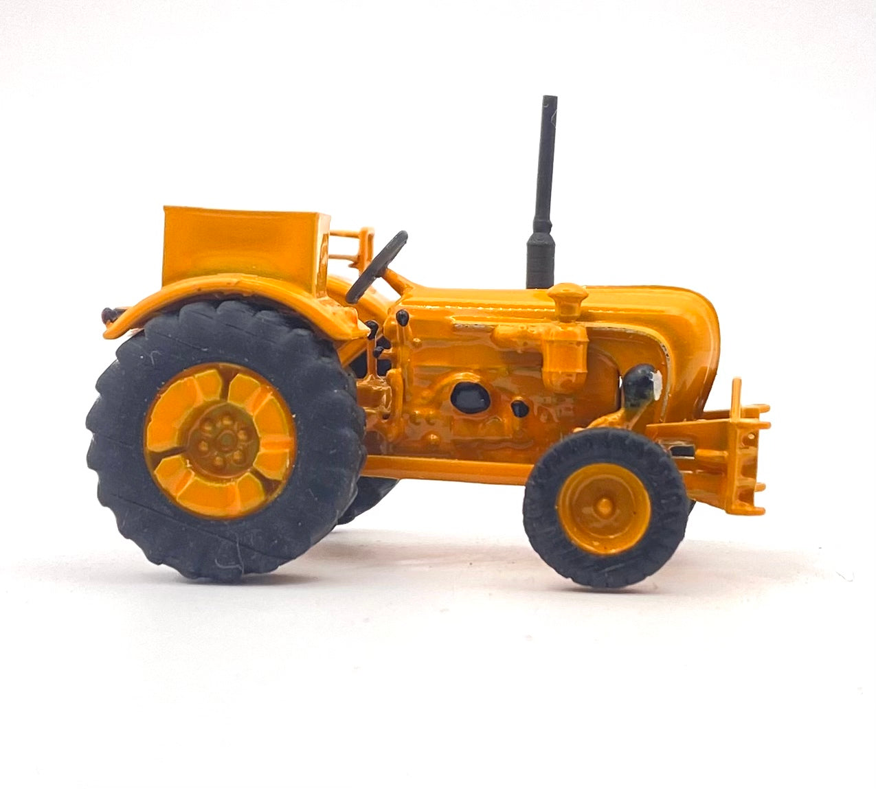 Porsche Diesel Super B308 „abgerüstet“ - Traktor, Schlepper, Baumaschine - H0 1:87
