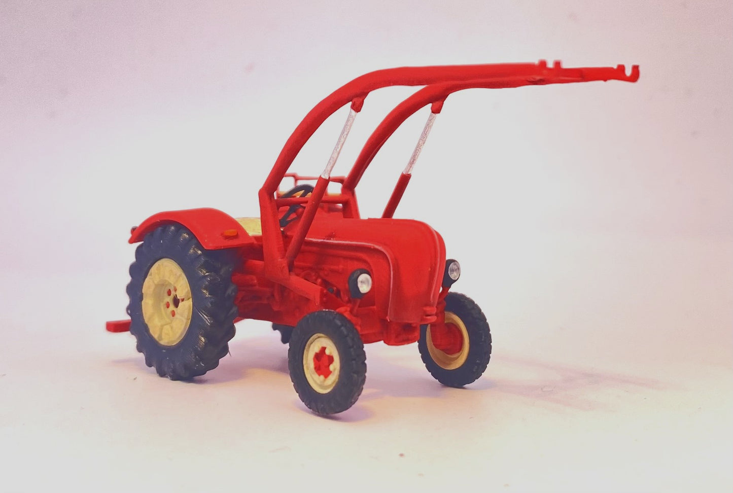 Porsche Diesel Super N308 mit Frontlader "Patiniert" , Traktor, Schlepper - H0, 1:87 - Modeler Series