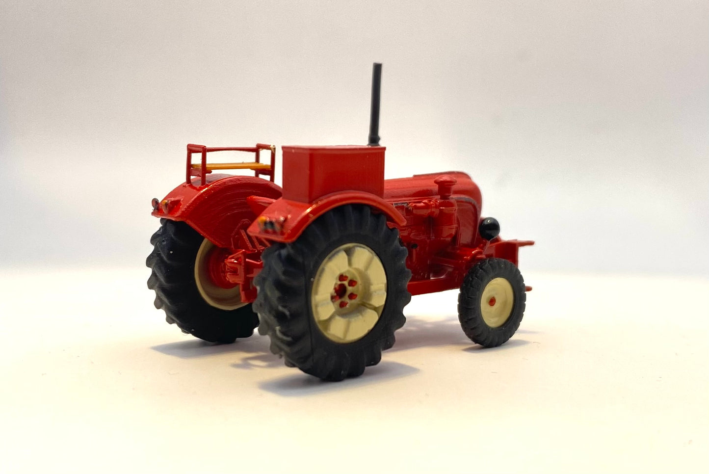 Porsche Diesel Super B308 1:87