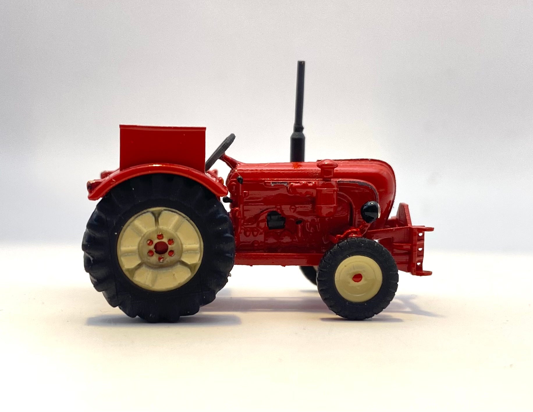 Porsche Diesel Super B308 1:87