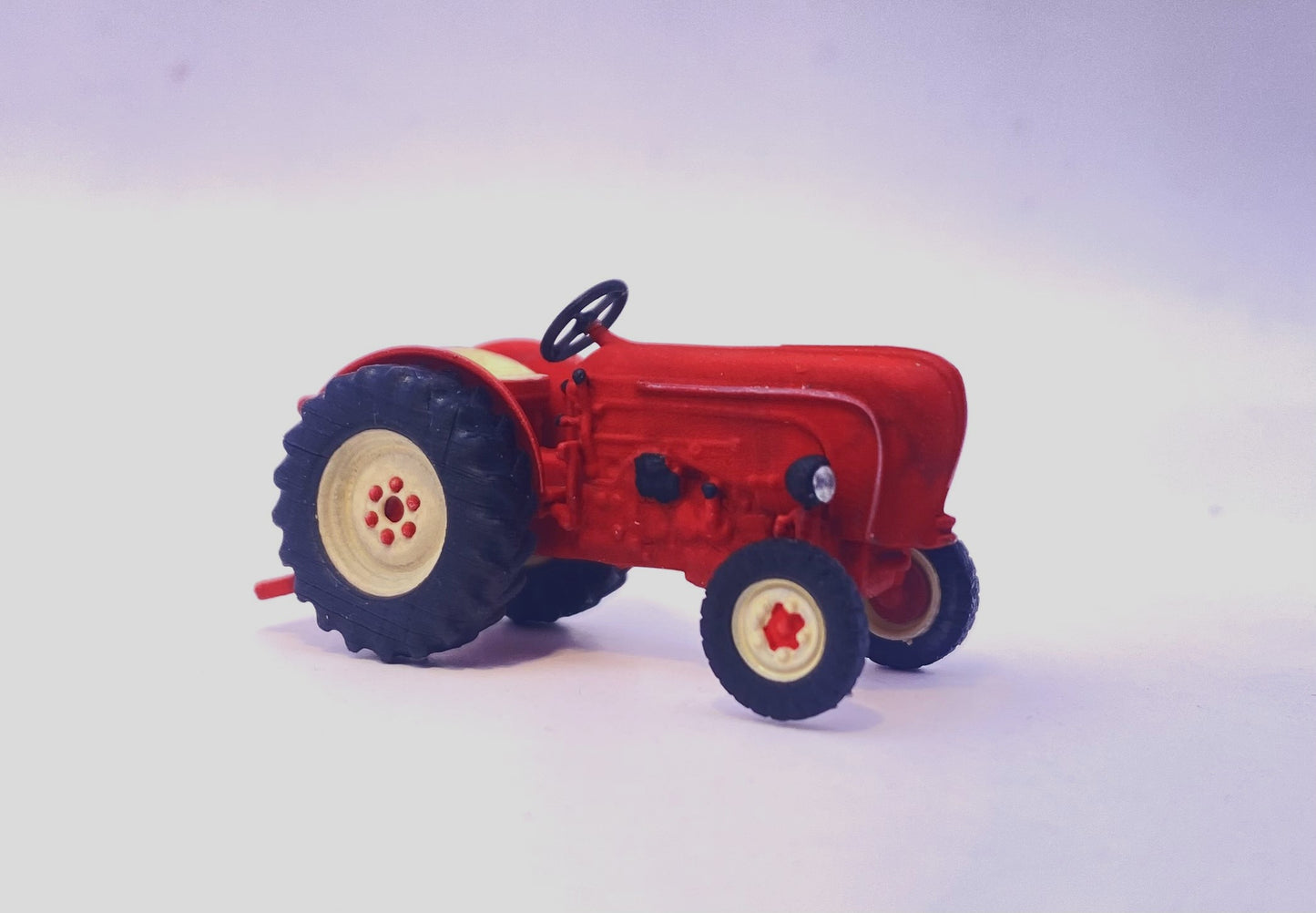 Porsche Diesel Super S308 "Patiniert" - Schmalspurtraktor, Schlepper - H0, 1:87 - Modeler Series