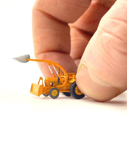 Porsche Diesel Super B308 - Traktor, Baggerlader, Baumaschine Spur N / 1:160