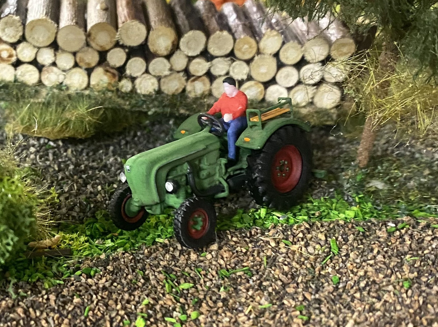 Allgaier A133 "Patiniert" - Traktor, Schlepper - H0, 1:87 - Modeler Series